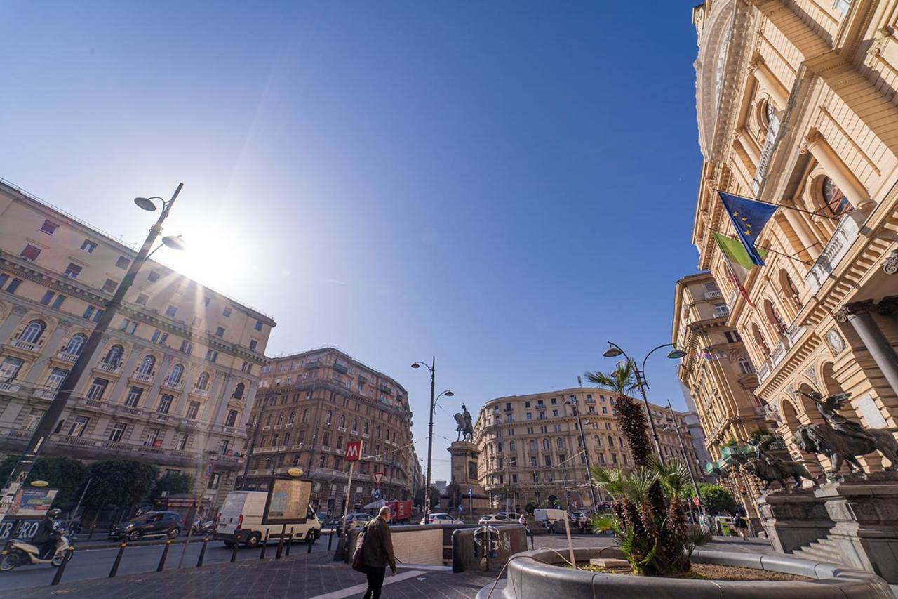 Hotel Hr Boutique Porto, Napoli Centro, By Clapa Group Esterno foto