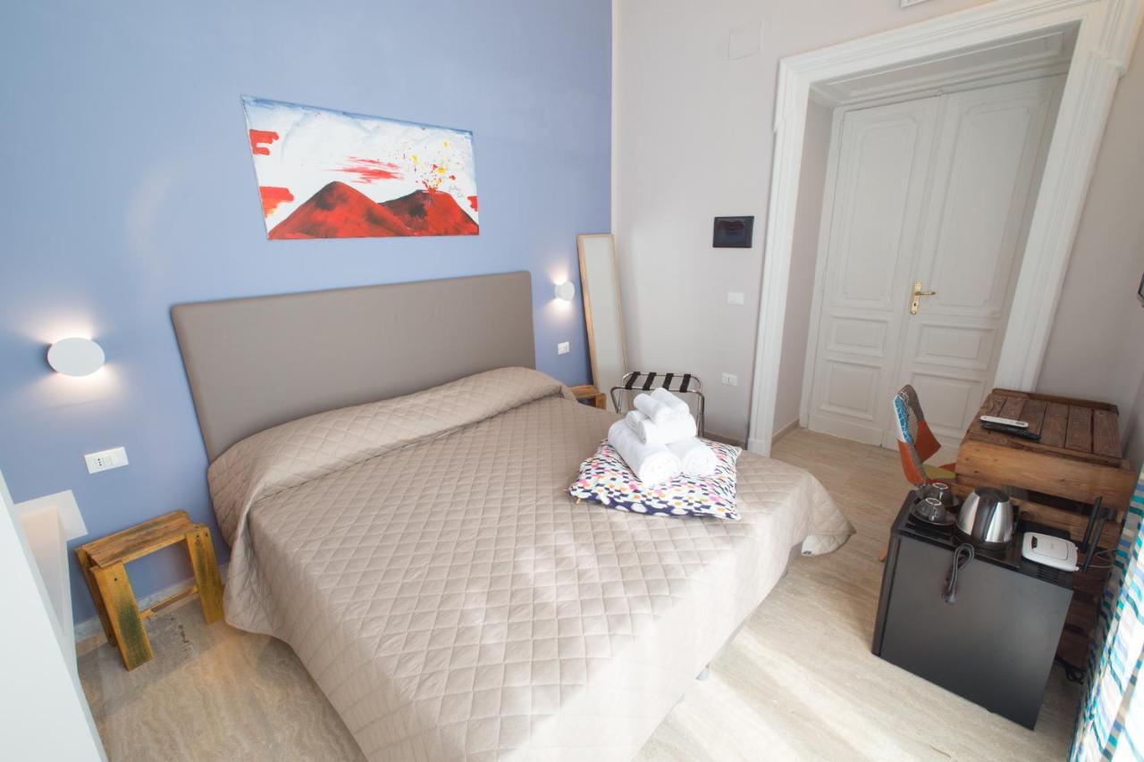 Hotel Hr Boutique Porto, Napoli Centro, By Clapa Group Esterno foto