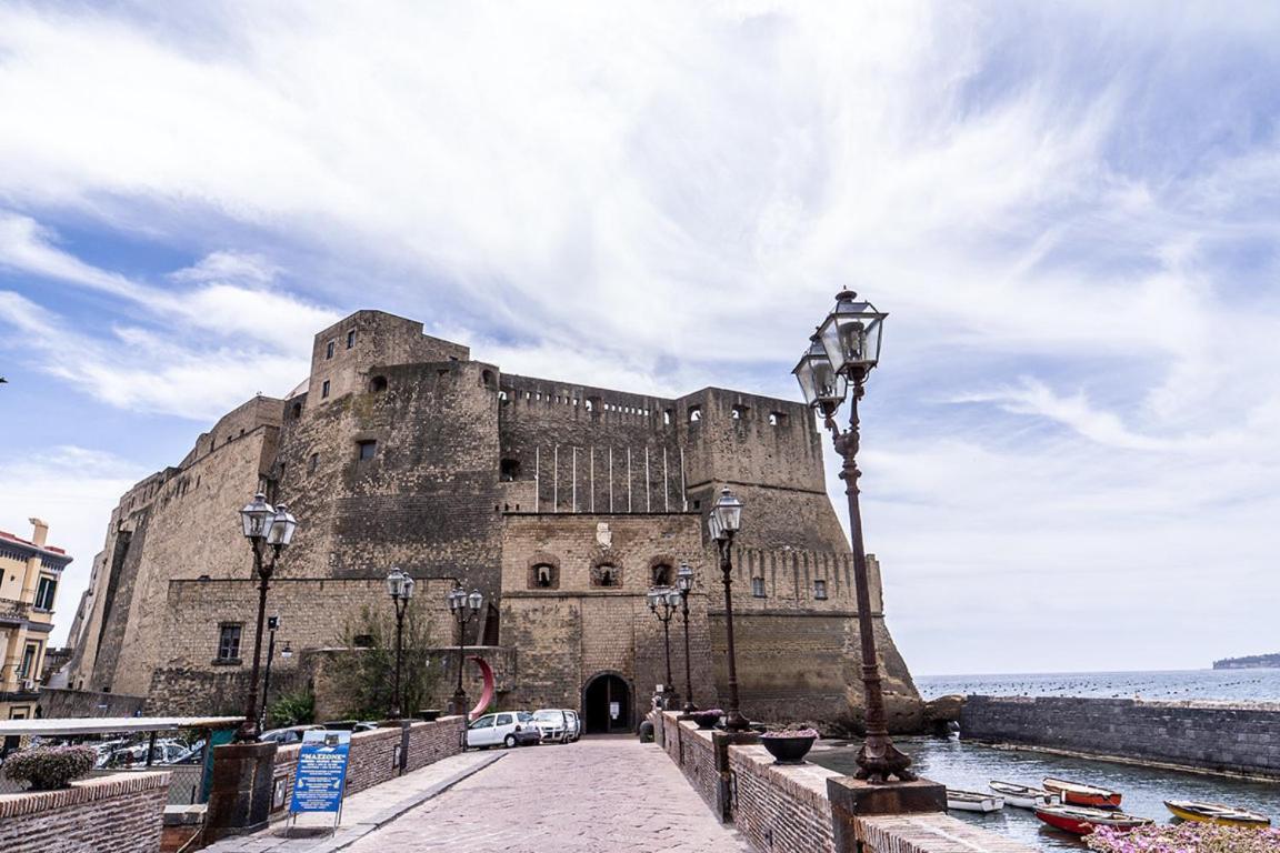 Hotel Hr Boutique Porto, Napoli Centro, By Clapa Group Esterno foto