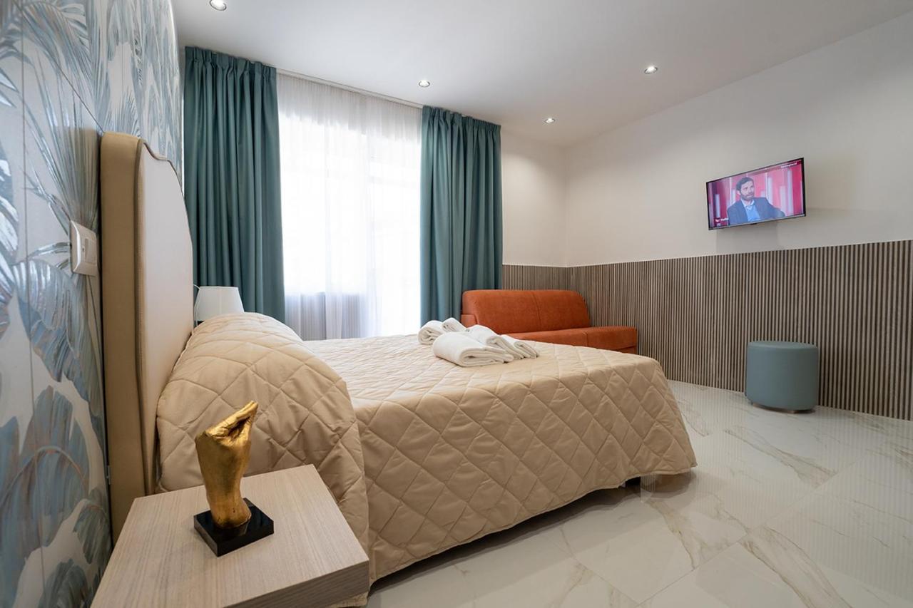 Hotel Hr Boutique Porto, Napoli Centro, By Clapa Group Esterno foto