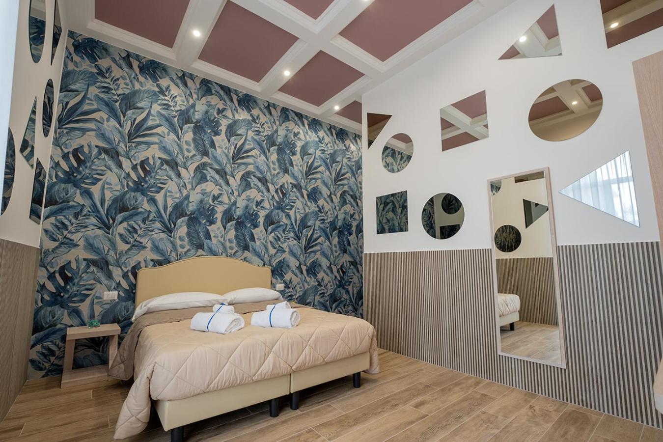 Hotel Hr Boutique Porto, Napoli Centro, By Clapa Group Esterno foto