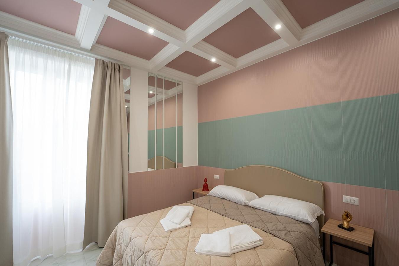 Hotel Hr Boutique Porto, Napoli Centro, By Clapa Group Esterno foto